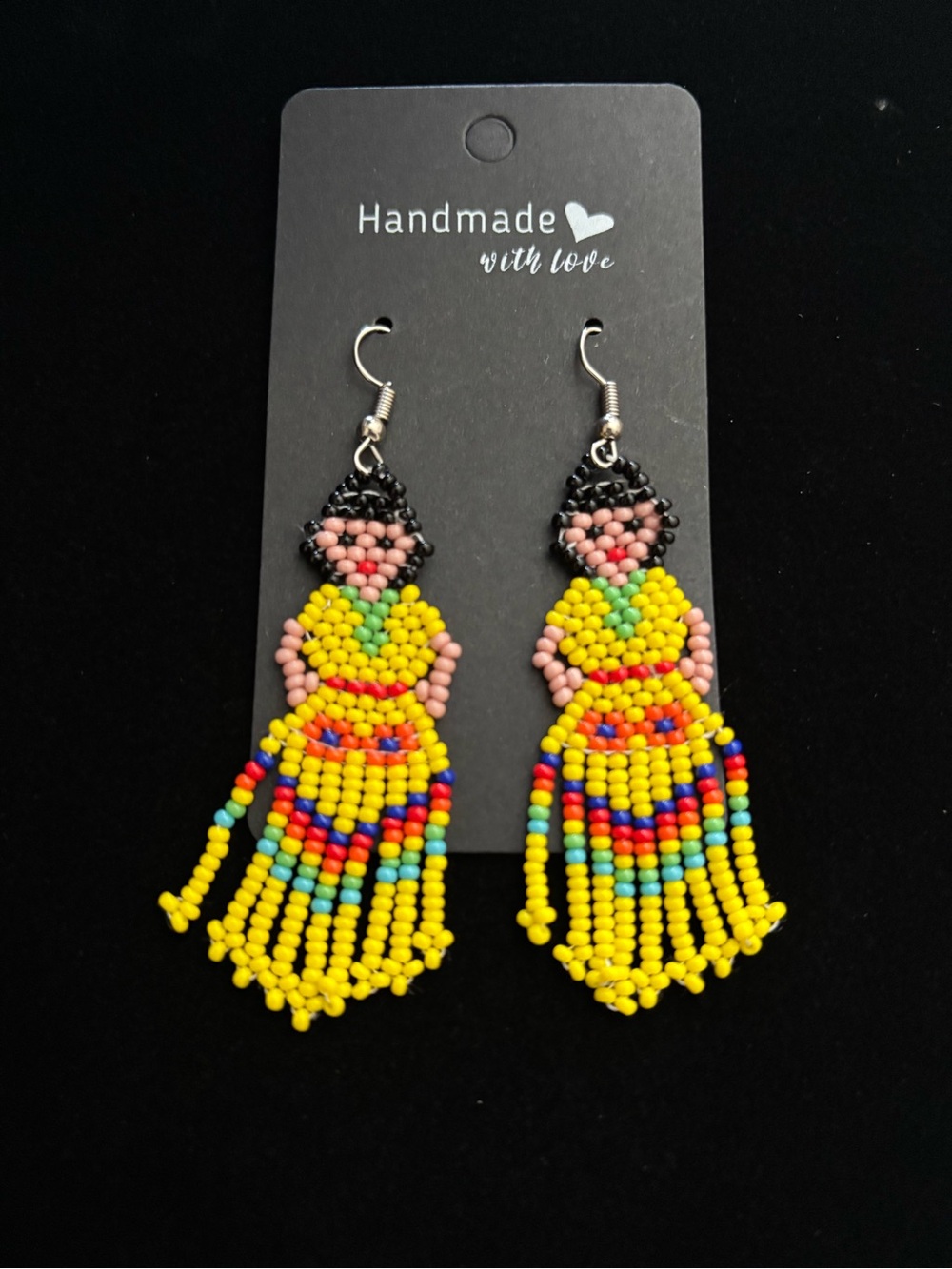 Handmade Chaquira doll earrings - Picture 3 of 3